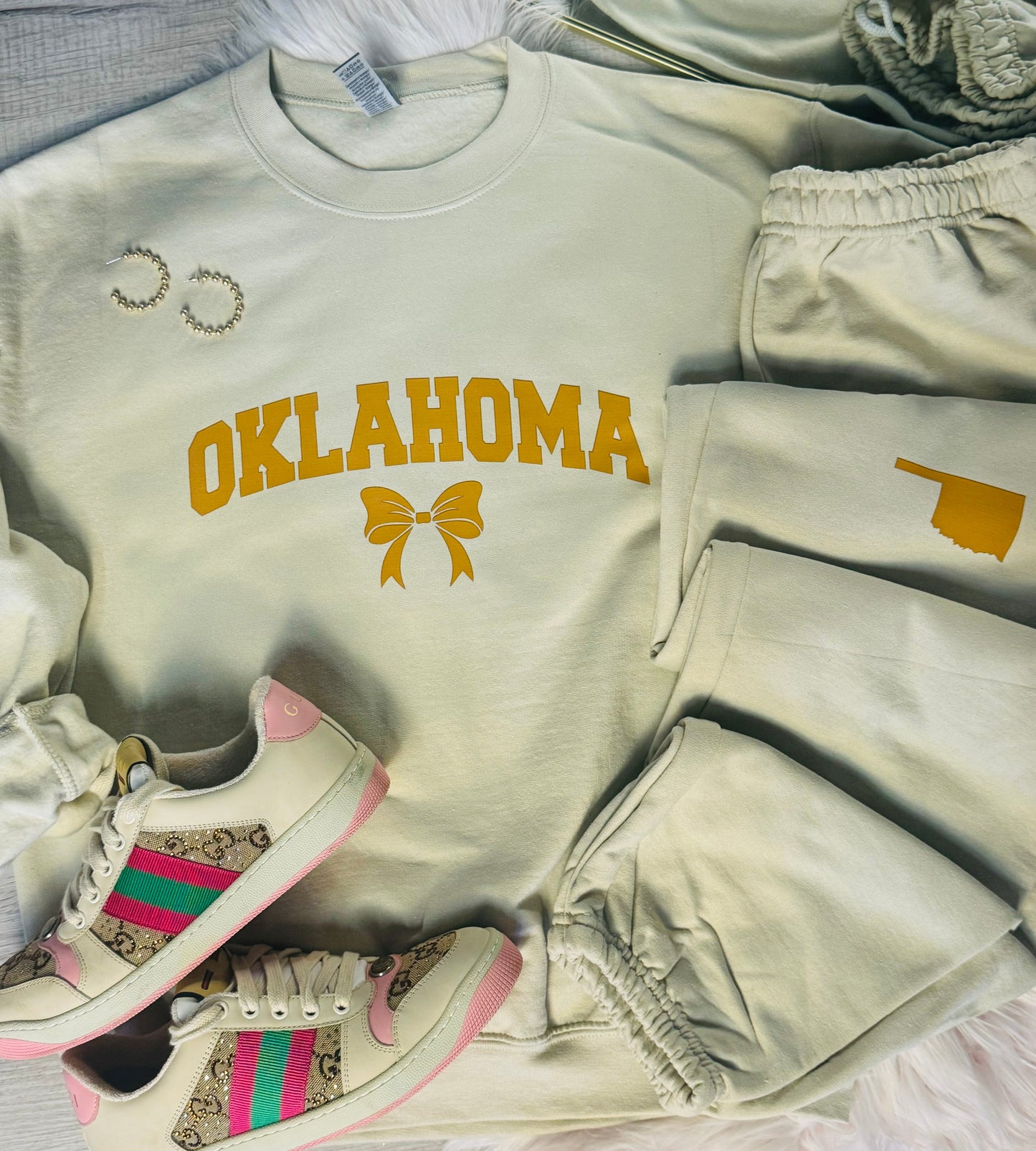 State Sweatshirt & State Sweatpants Set **PINK FRIDAY SALE**