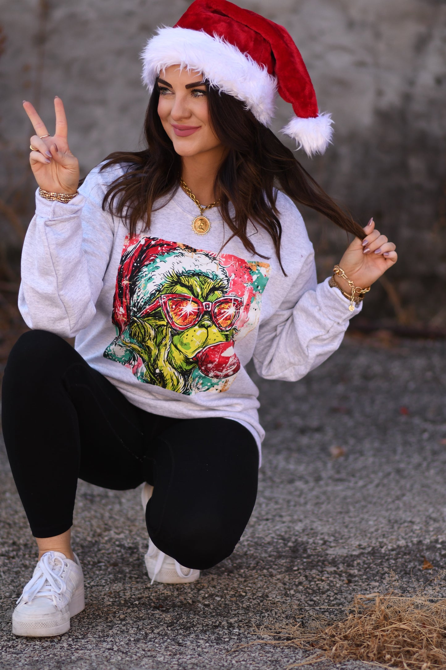 Twinkle Grinch Bubblegum Tee / Sweatshirt