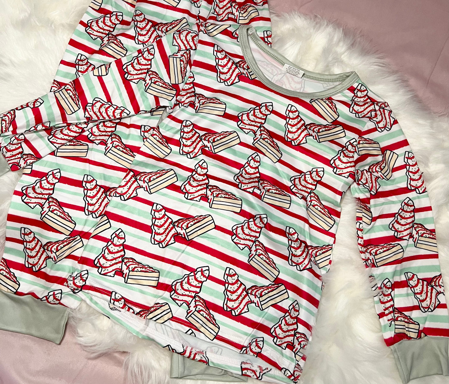 RTS boys & girls Christmas cake pajamas