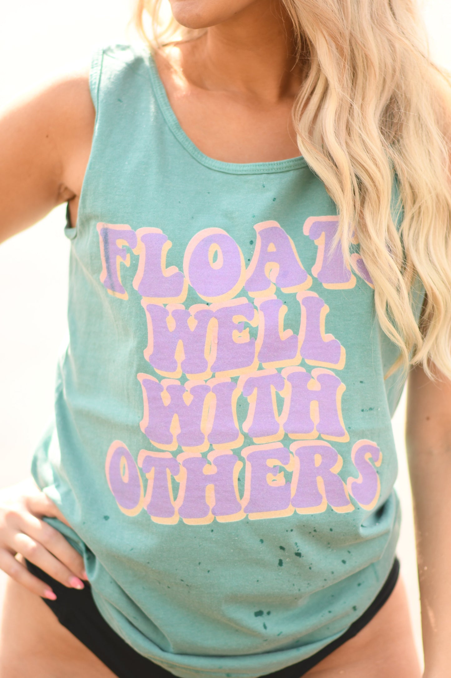 Floats Well With Others DEAL OF THE DAY